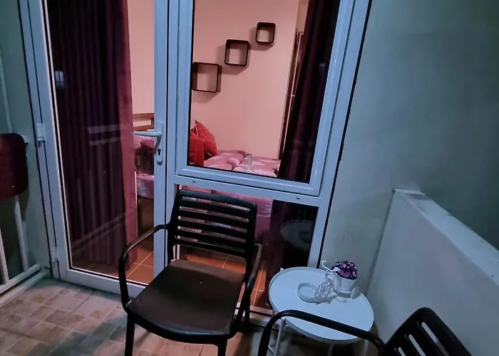 2br With 2 Balconies And Pool In Pasig