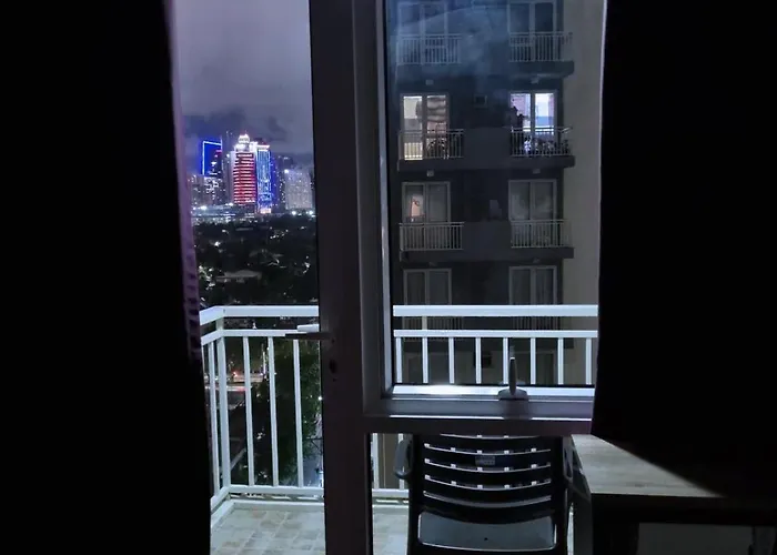 Apartamento 2br With 2 Balconies And Pool In Pasig Manila